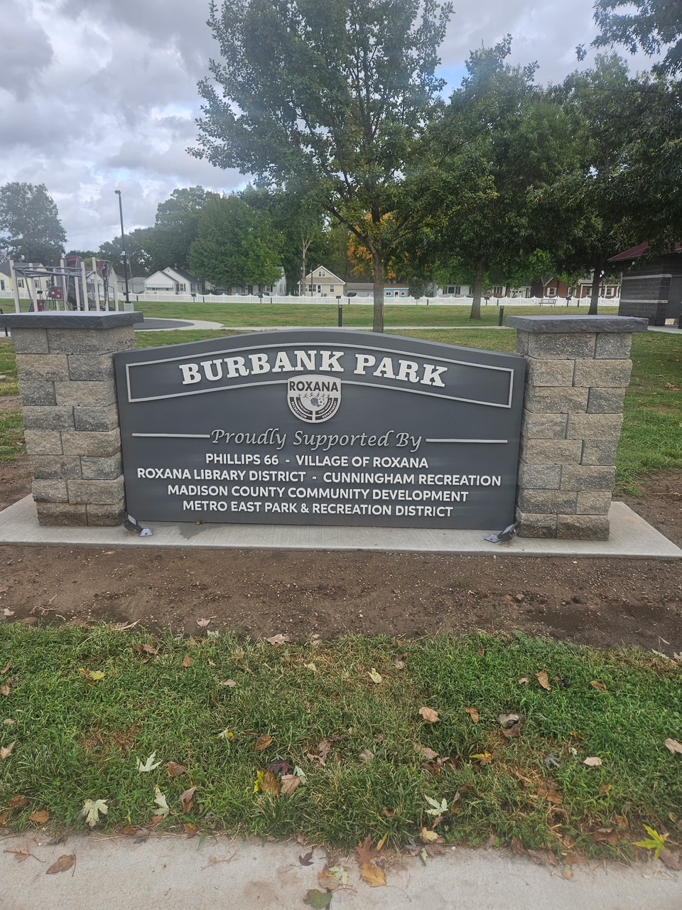 Burbank Park sign